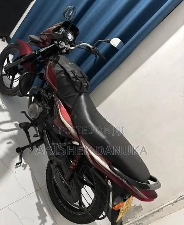 Bajaj Platina 125 2011