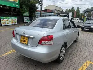 Toyota Yaris BRAND NEW 2009