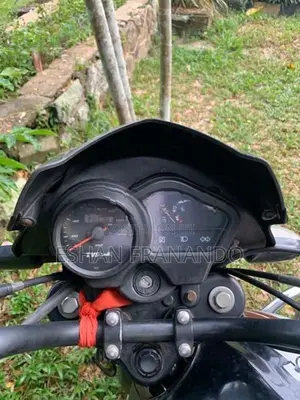 TVS Metro 2015