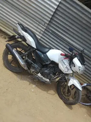 TVS Apache 2010