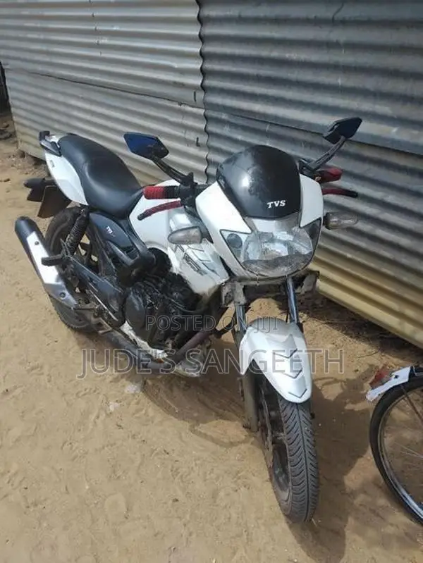 TVS Apache 2010