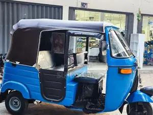 Bajaj RE 2006