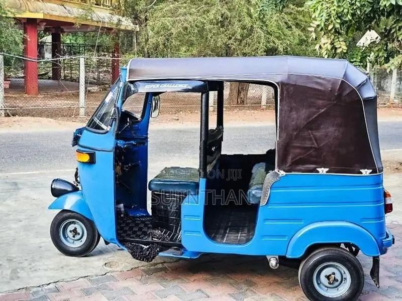 Bajaj RE 2006