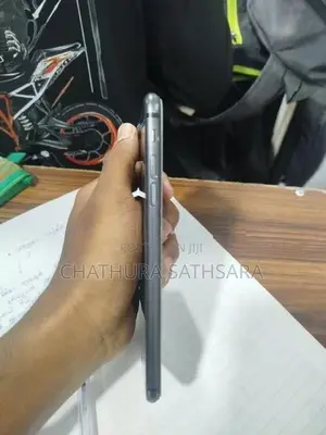 Apple iPhone 8 Plus (Used)