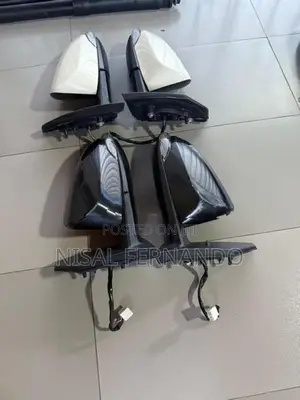 Toyota Aqua Side Mirror ( Left )