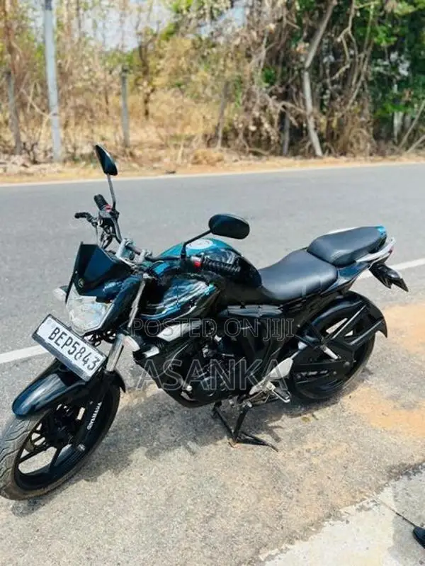 Yamaha FZs V2 2016
