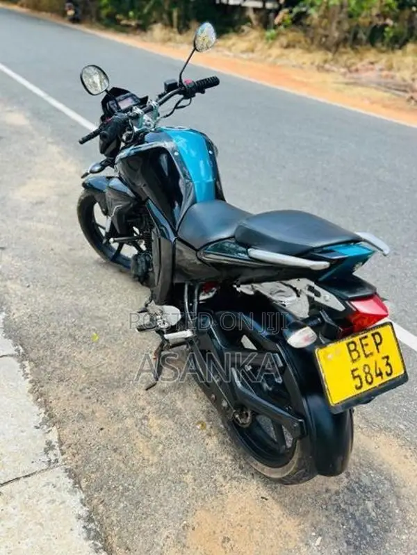 Yamaha FZs V2 2016