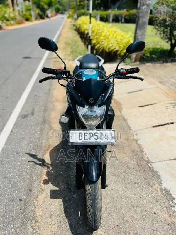 Yamaha FZs V2 2016