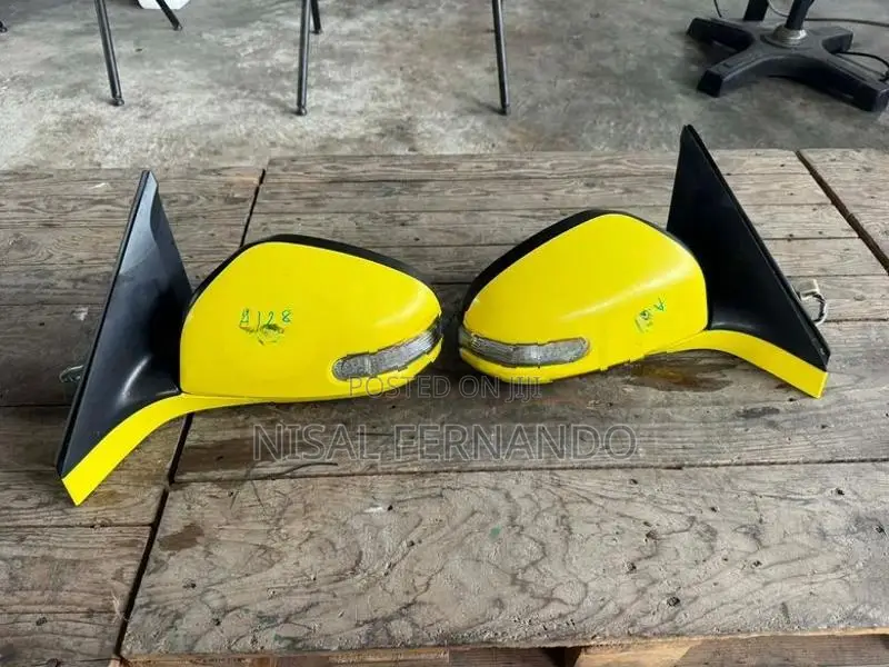 Suzuki Swift ZC71 Winker Mirrors ( Both Side )