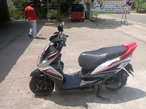Yamaha Ray ZR 2015