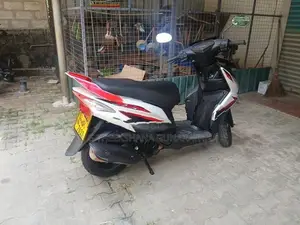 Yamaha Ray ZR 2015