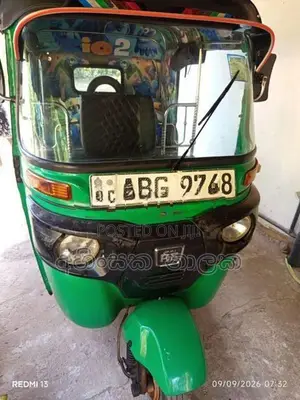 Bajaj RE ABG 2015