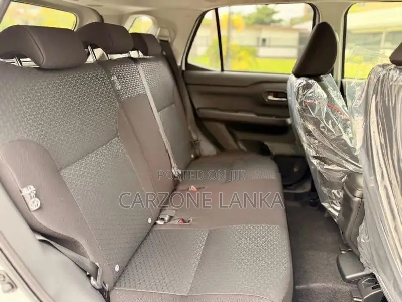 Toyota Raize Z Hybrid 4Way BSM 2026