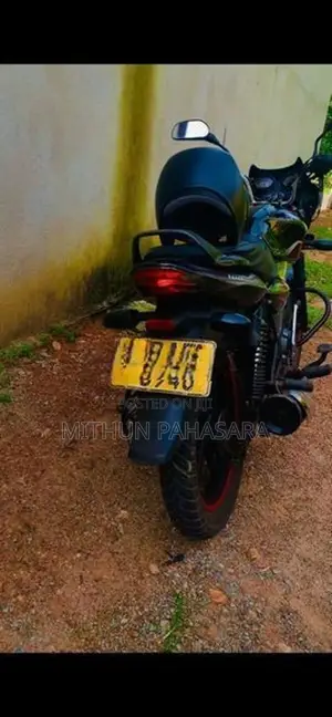 Bajaj Discover 2013
