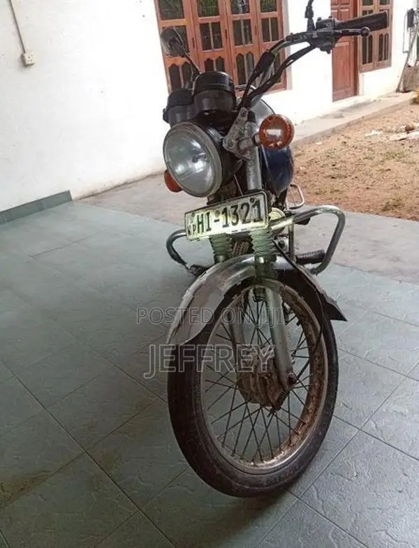 Bajaj Boxer 2004