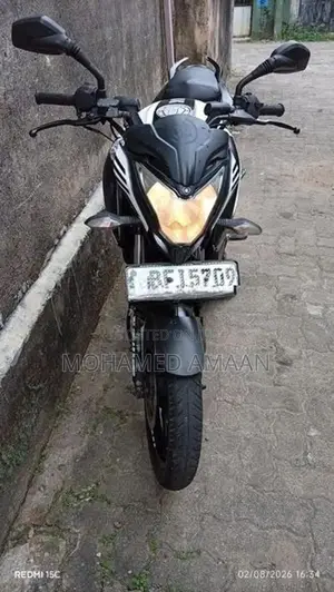 Bajaj Pulsar NS160 2017
