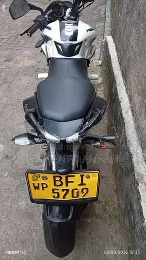 Bajaj Pulsar NS160 2017