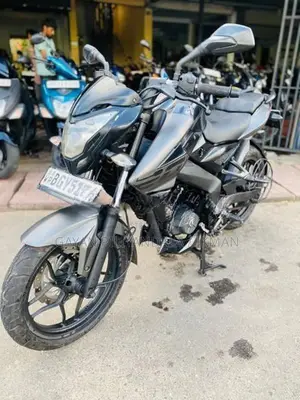 Bajaj Pulsar NS200 2018