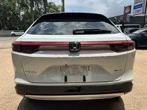 Honda Vezel Z Premium 10 sp 2026