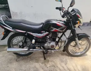 Bajaj Pulsar 150 CT100 2015