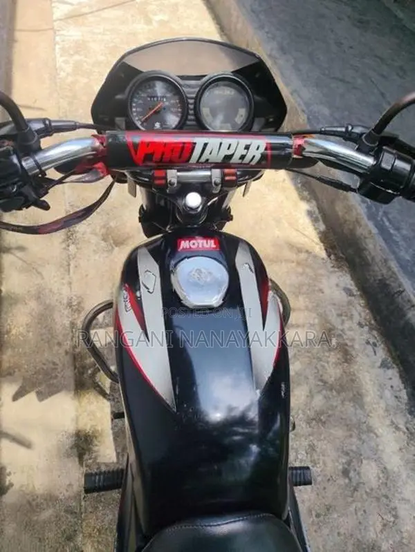 Bajaj Pulsar 150 CT100 2015