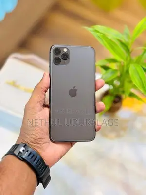 Apple iPhone 11 Pro Max 512GB (Used)