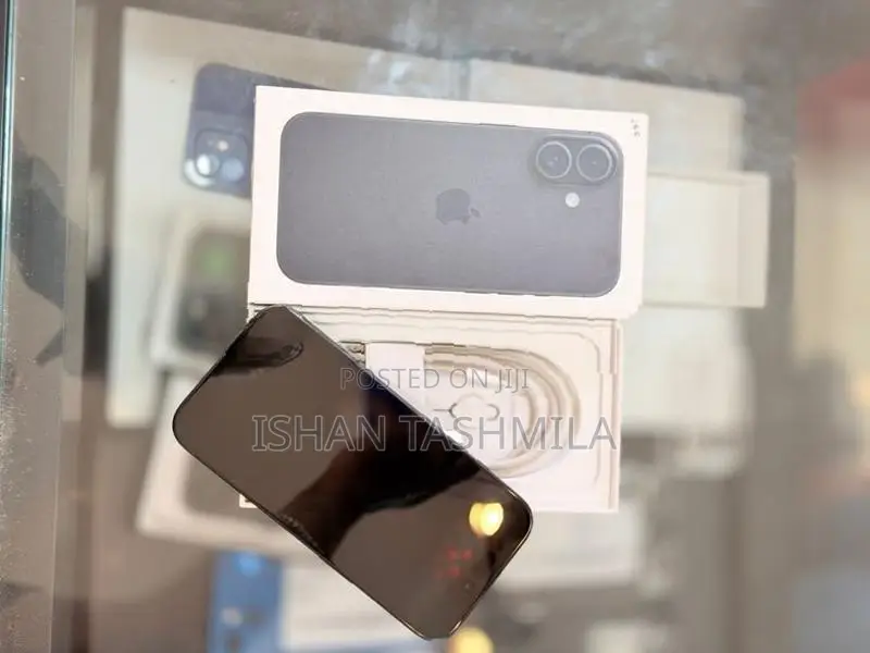 Apple iPhone 16 (Used)