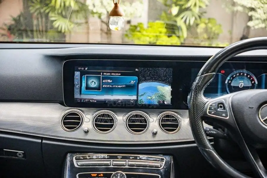 Mercedes Benz E350 E350e Premium Plus 2017