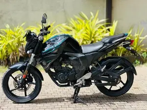 Yamaha FZ 2015