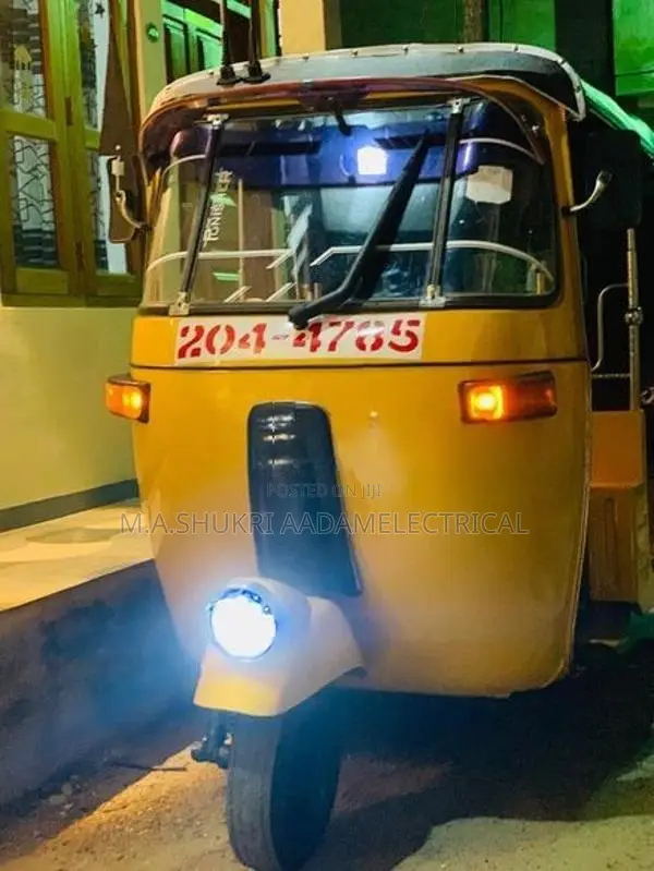 Bajaj RE 1999