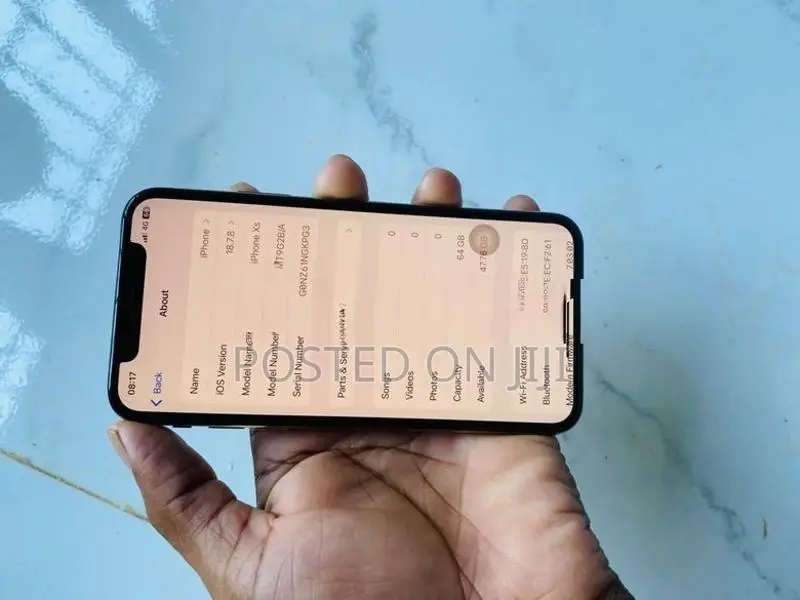 Apple iPhone XS (Used)