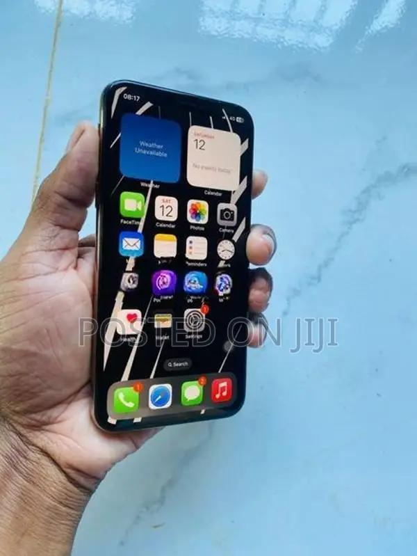 Apple iPhone XS (Used)