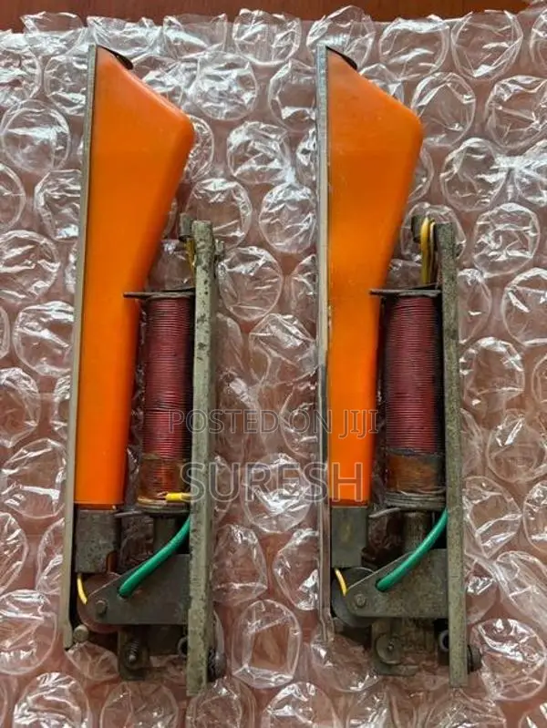 Morris Minor 2 x Semaphores Trafficators Indicator