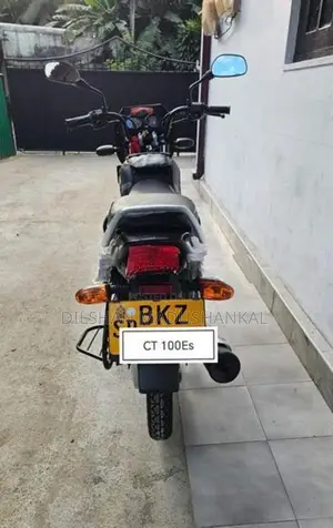 Bajaj CT100 2026