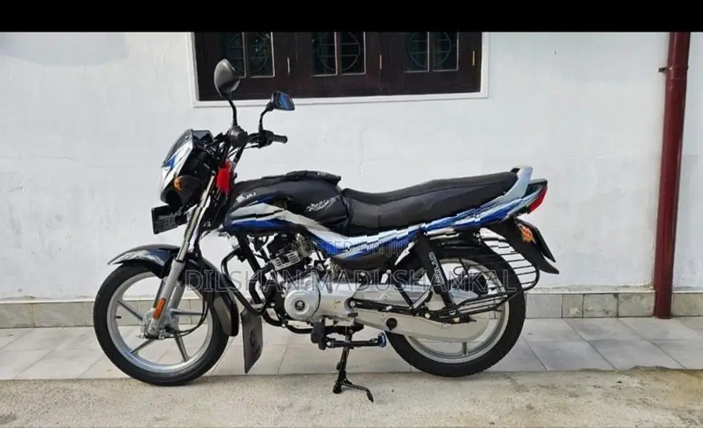Bajaj CT100 2026