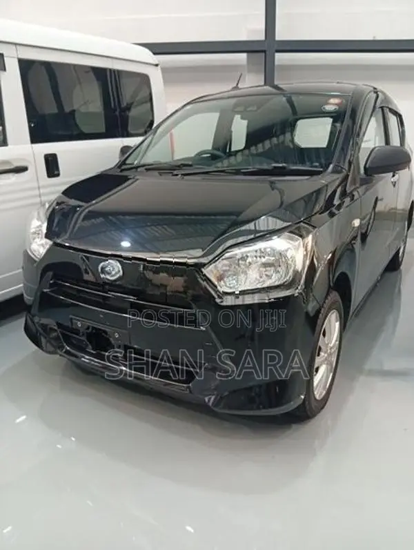 Daihatsu Mira L 2023