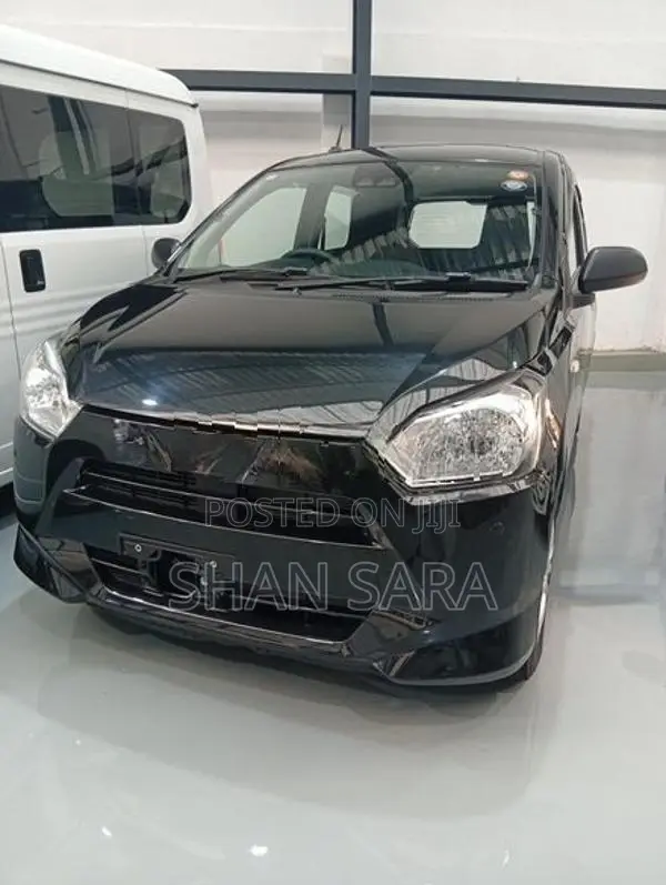 Daihatsu Mira L 2023