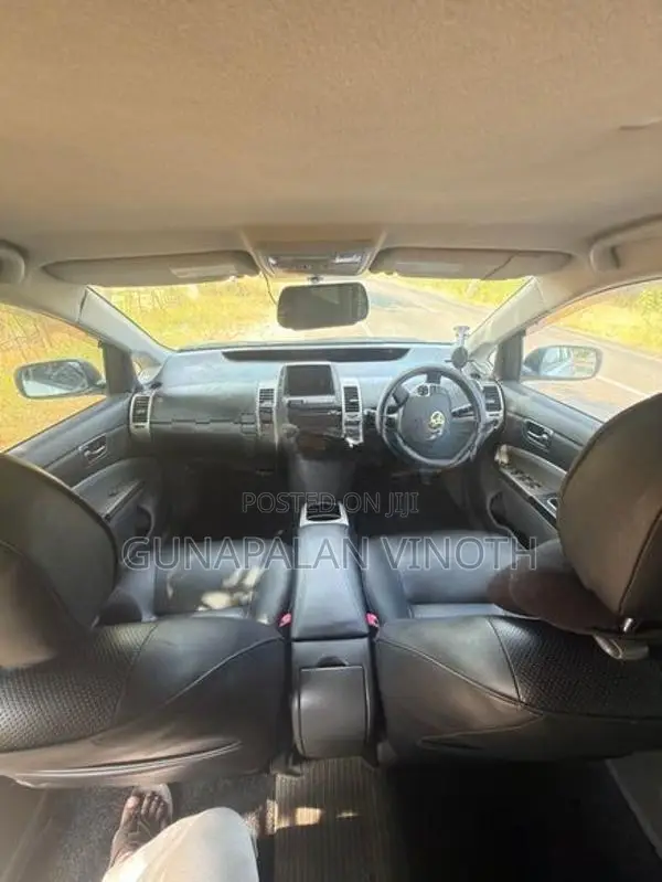 Toyota Prius 2012