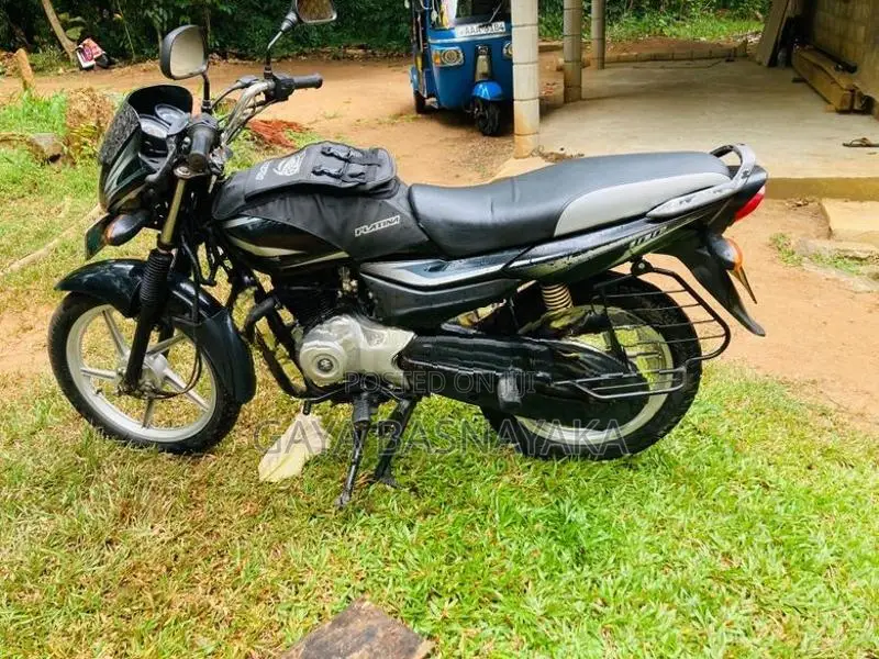 Bajaj Platina 2016