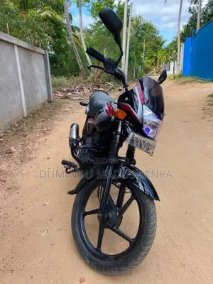 Bajaj Platina 125 2011