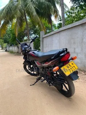 Bajaj Platina 125 2011
