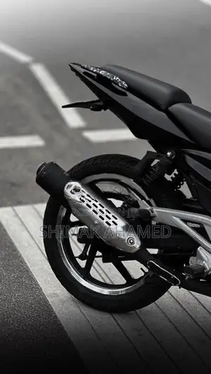 Bajaj Pulsar 180 2010