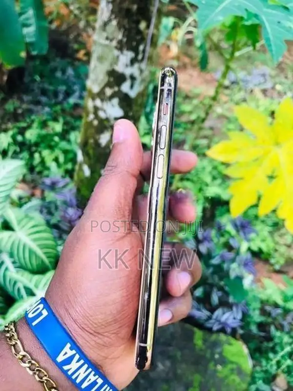 Apple iPhone 11 Pro (Used)