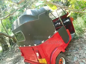 Bajaj RE 2008