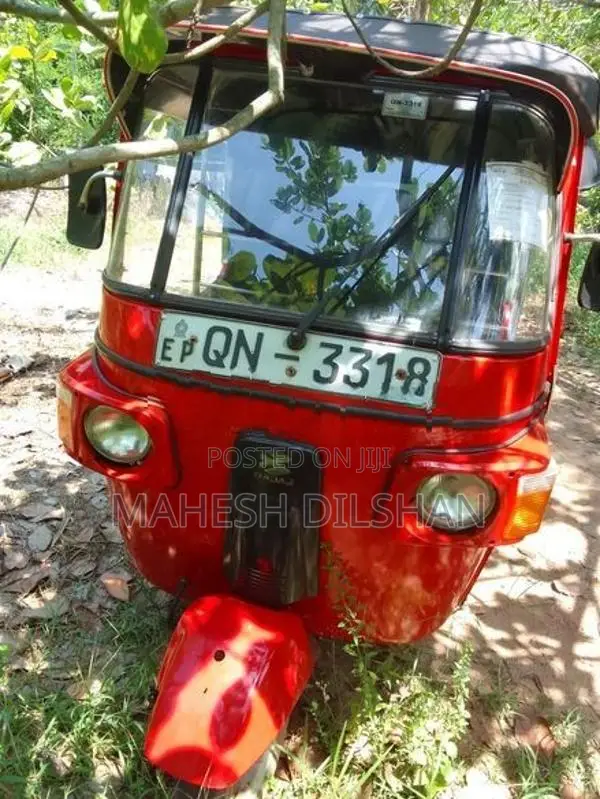 Bajaj RE 2008