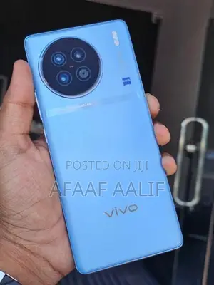 Vivo X90 (Used)