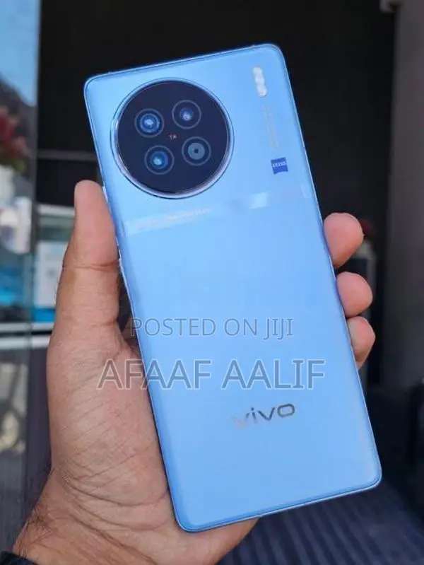 Vivo X90 (Used)