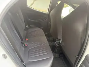 Toyota Yaris 2023