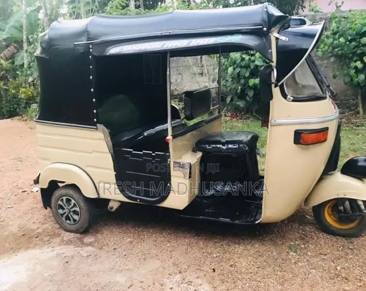 Bajaj RE 1997