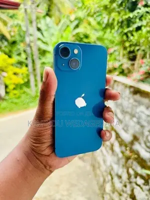 Apple iPhone 13 GB (Used)